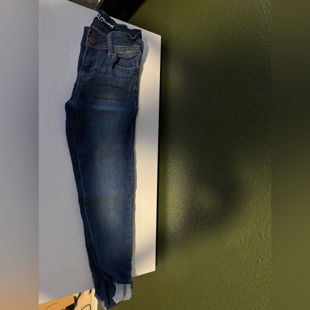 Skinny Capri Jeans